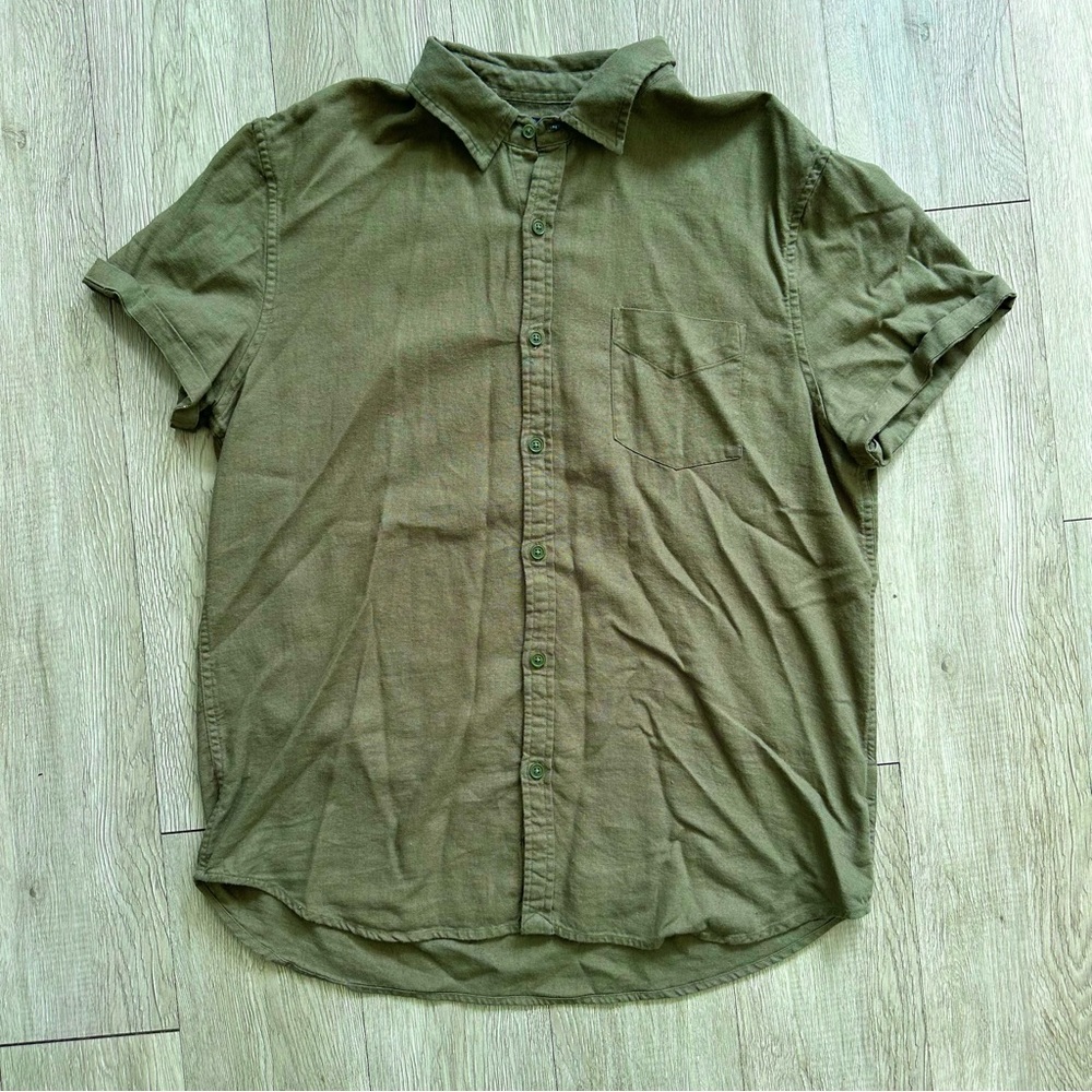 Lucky Brand Olive Green Short Sleeve Button-Down Shirt